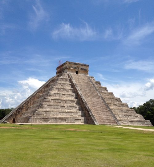 CHICHEN ITZA